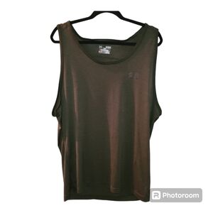 UA XL loose heat gear muscle‎ shirt